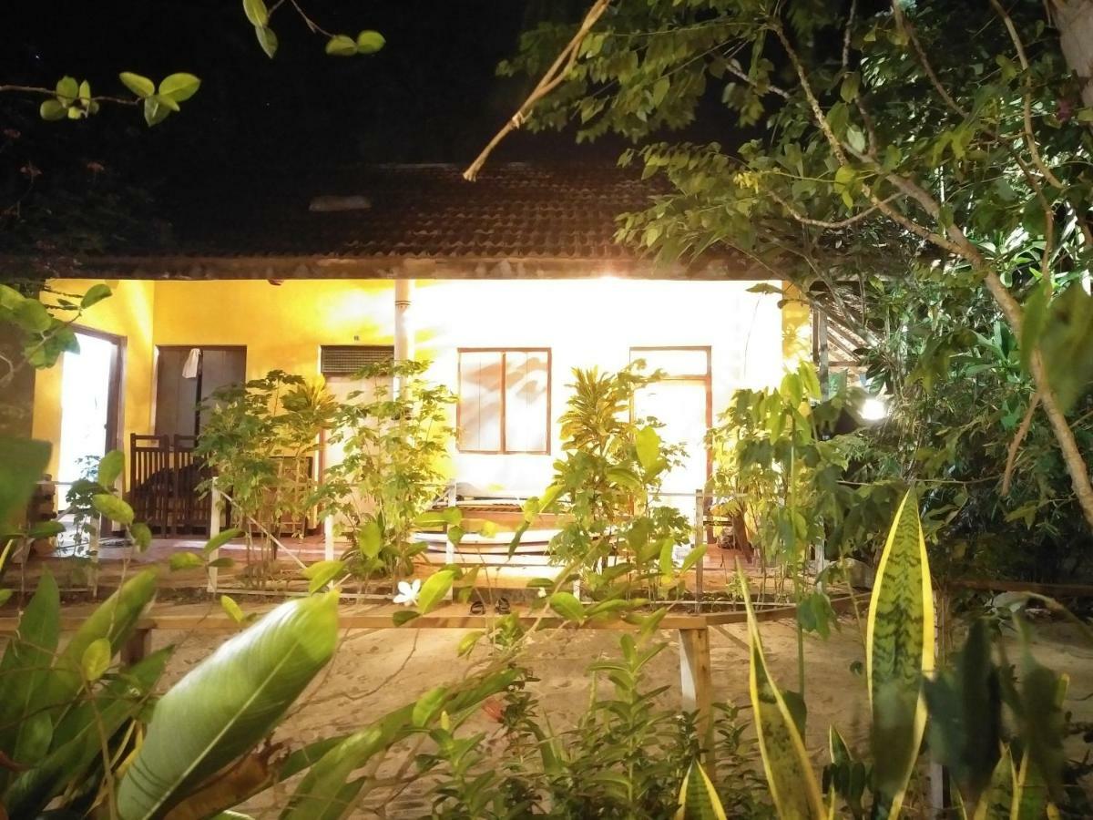 Eastwind Surf Camp Arugam Bay Exterior foto