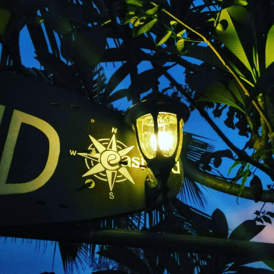 Eastwind Surf Camp Arugam Bay Exterior foto